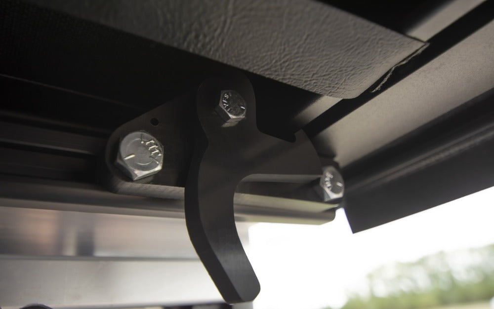 Close Up View Of The Honda Fas-Top Solo Soft Truck Topper Latch
