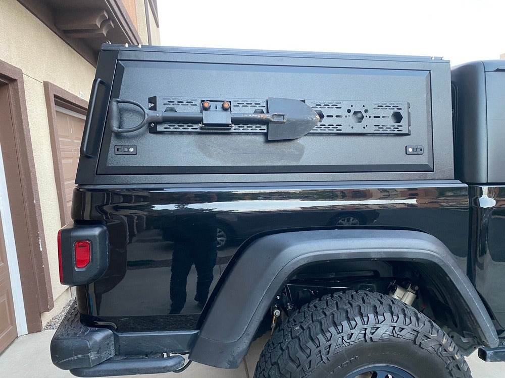 Accessories Mounted On GAIA Campers Jeep Gladiator Truck Cap