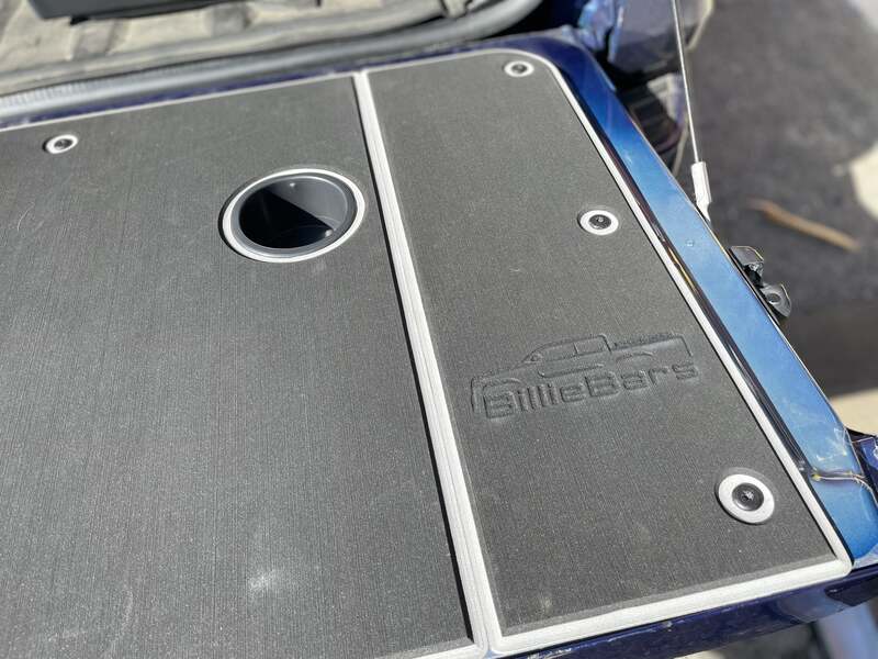 BillieBars Avalanche Tailgate Cover Close Up View