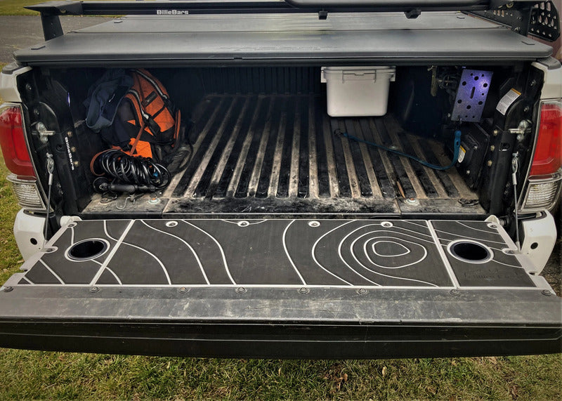 Front View Of The BillieBars Custom Tailgate Cover
