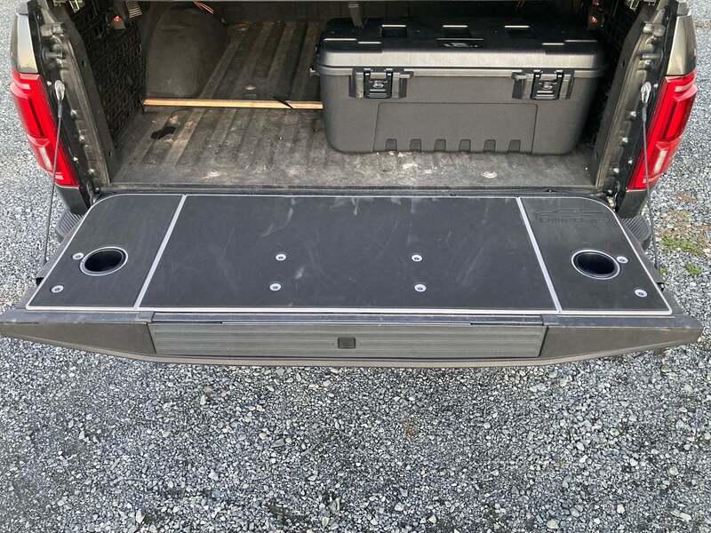 BillieBars F150/Raptor Tailgate Cover With Cup Holders