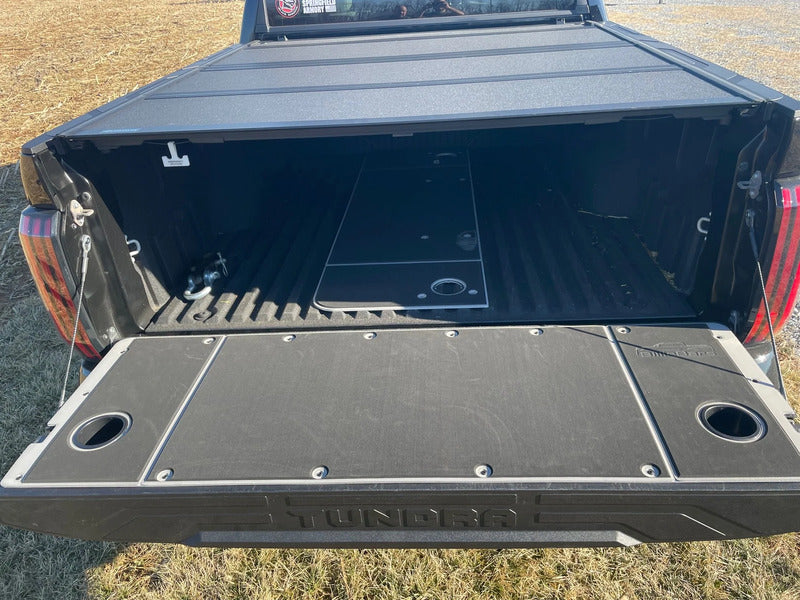 Front View Of BillieBars Tailgate Cover For Toyota Tundra