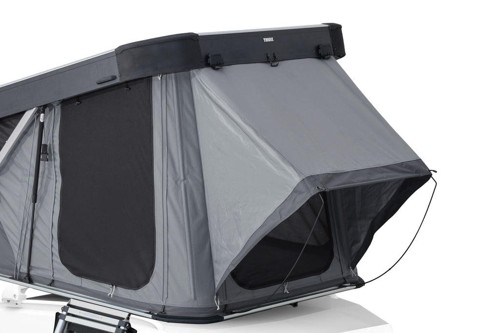 Thule Widesky rear door rainfly weather protection