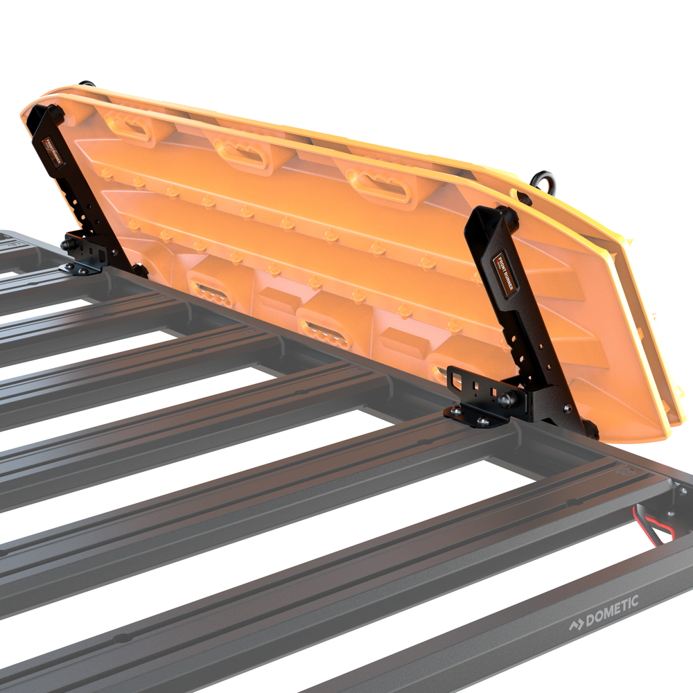 Slimline 3 recovery board bracket mounted to roof rack side profile