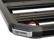Front Runner Slimline 3 integrated corner tie-down point detail