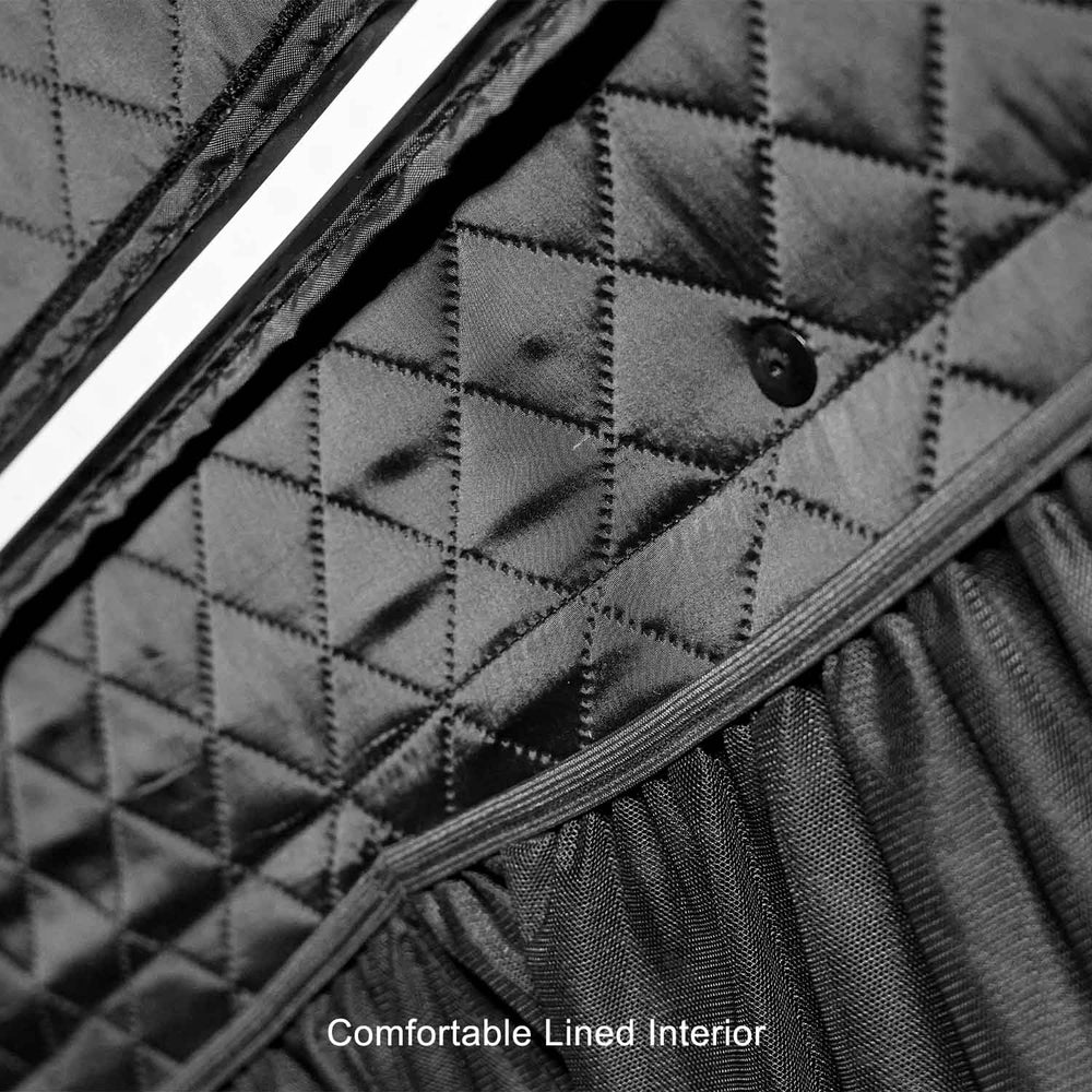 Kabari SuperFly comfortable fabric-lined interior detail