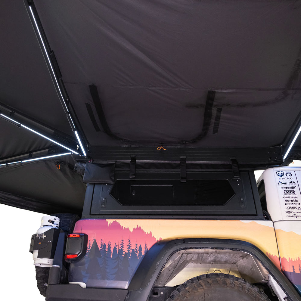 Onyx 270 vehicle awning side pass-through zipped closed weather-sealed view