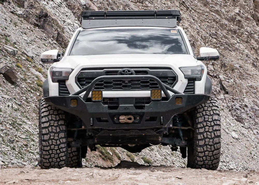 Front view showing prerunner design