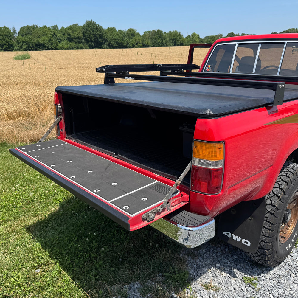 Toyota Pickup Tailgate Cover Kit (1989-1994)