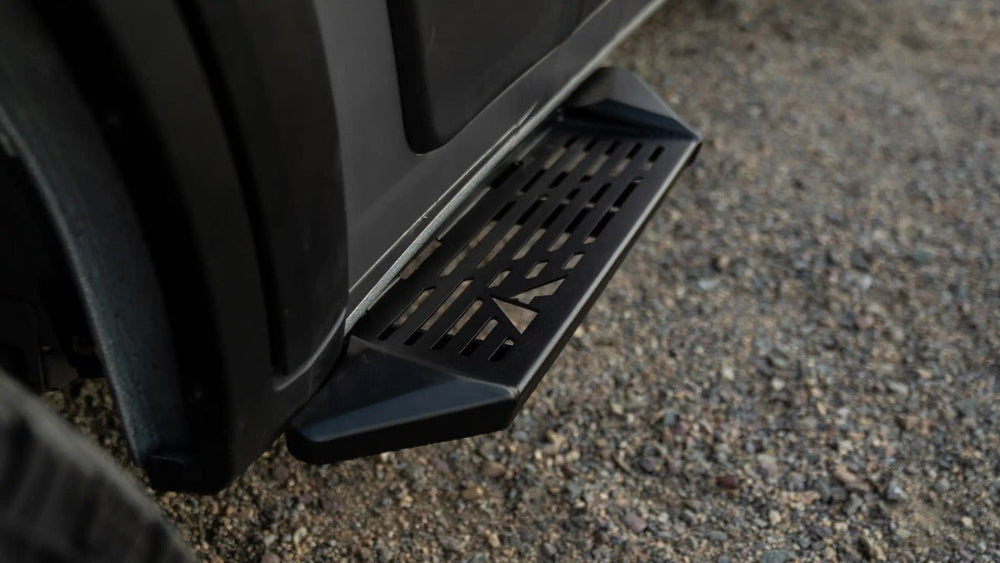 Aluminess Recon Side Steps RAM 1500/2500/3500 Promaster - 2014-Current ...