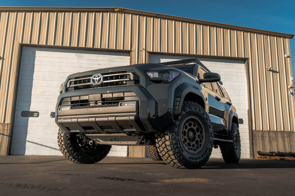 Underside view of the Toyota 4Runner 2025 with the installed Prinsu roof rack