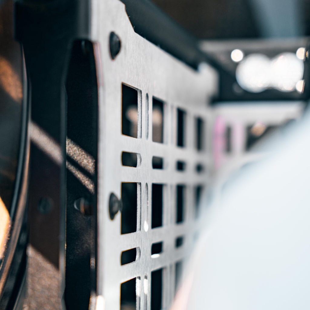 3rd gen Raptor modular chase rack crossbar detail