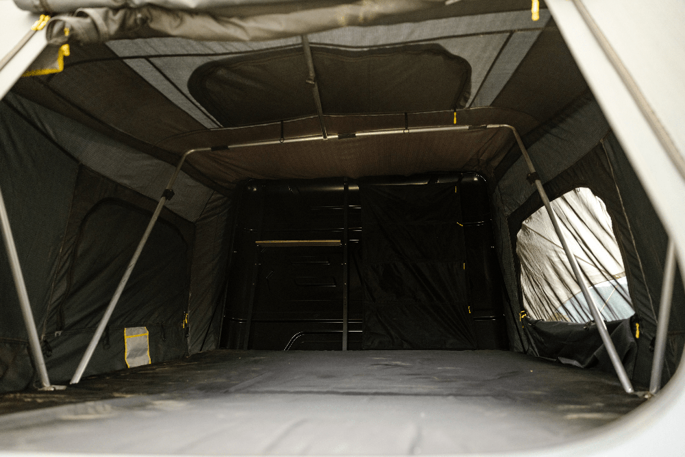 Smittybilt Overland XL Hard Shell Tent