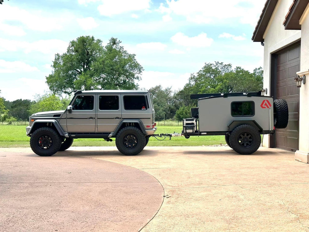 Venturist trailer attached to G-wagon