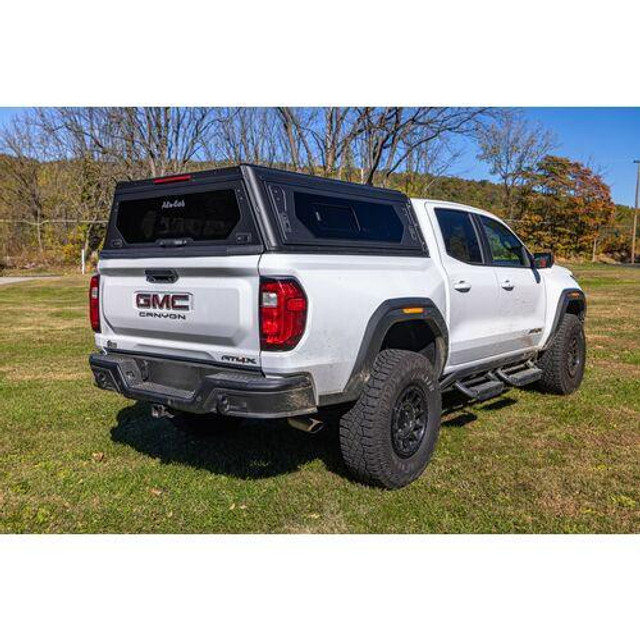 Alu-Cab Chevy Colorado/GMC Canyon Contour Canopy With Side Windows Mounted