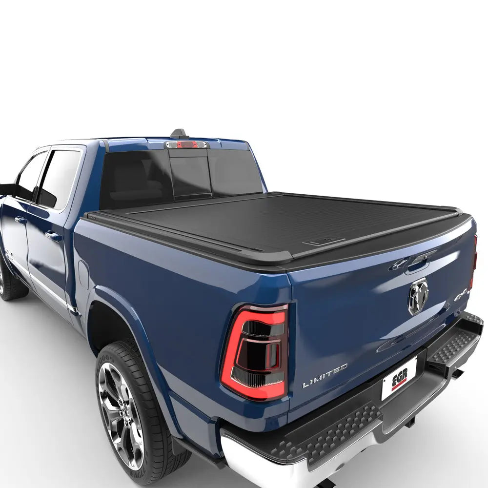 Side View Of The EGR RollTrac Manual Retractable Bed Cover Mounted On A RAM