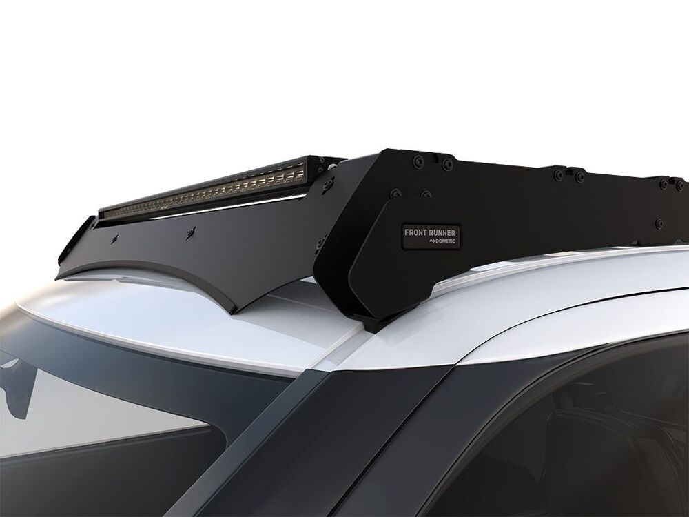 Close Up Front View Of The Front Runner Slimsport Sequoia Roof Rack With A Lightbar