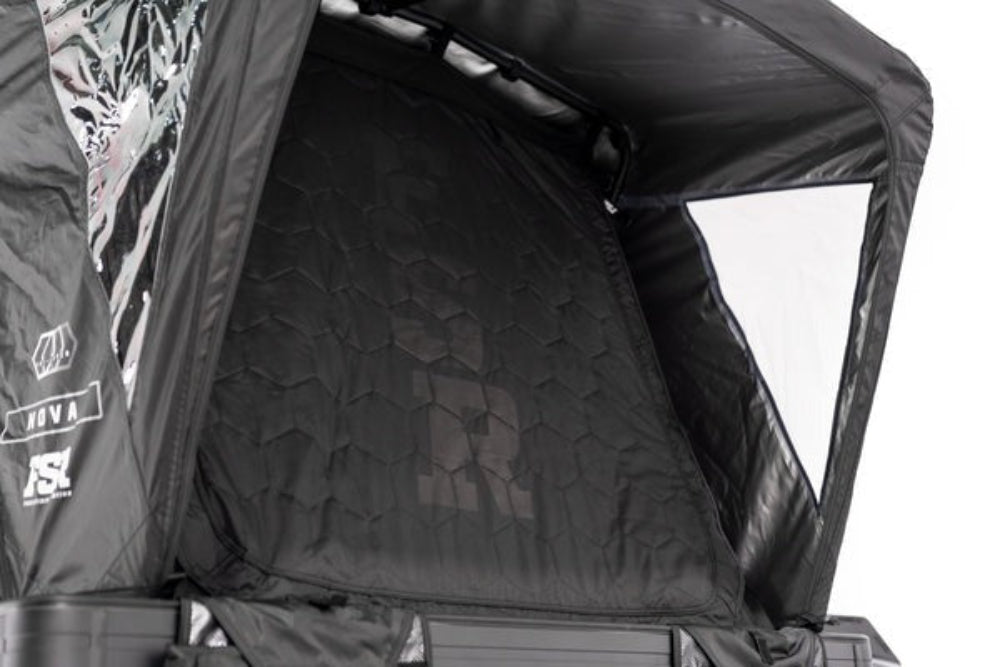 FSR Nova Roof Top Tent With Closed Entrance