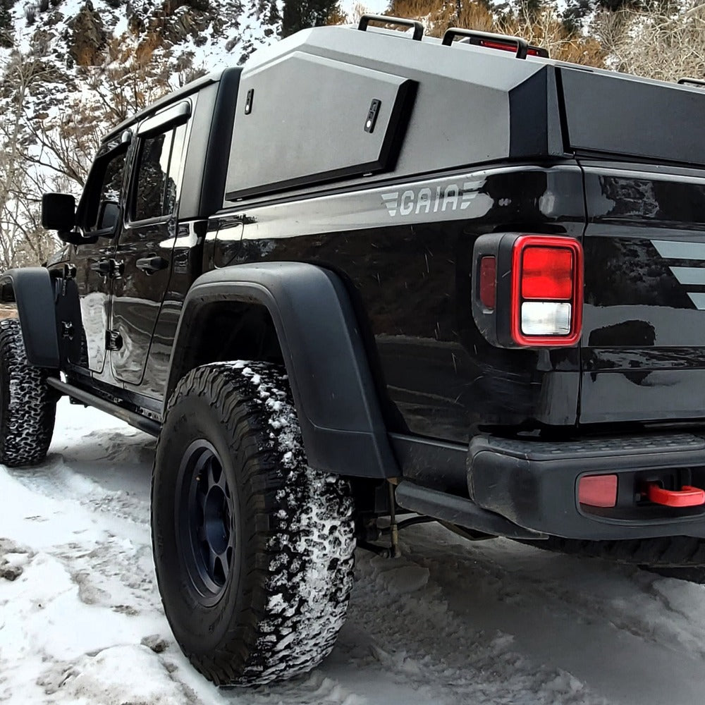 Close Up Rear View Of The Installed GAIA Campers Shadow Top Jeep Gladiator Truck Cap