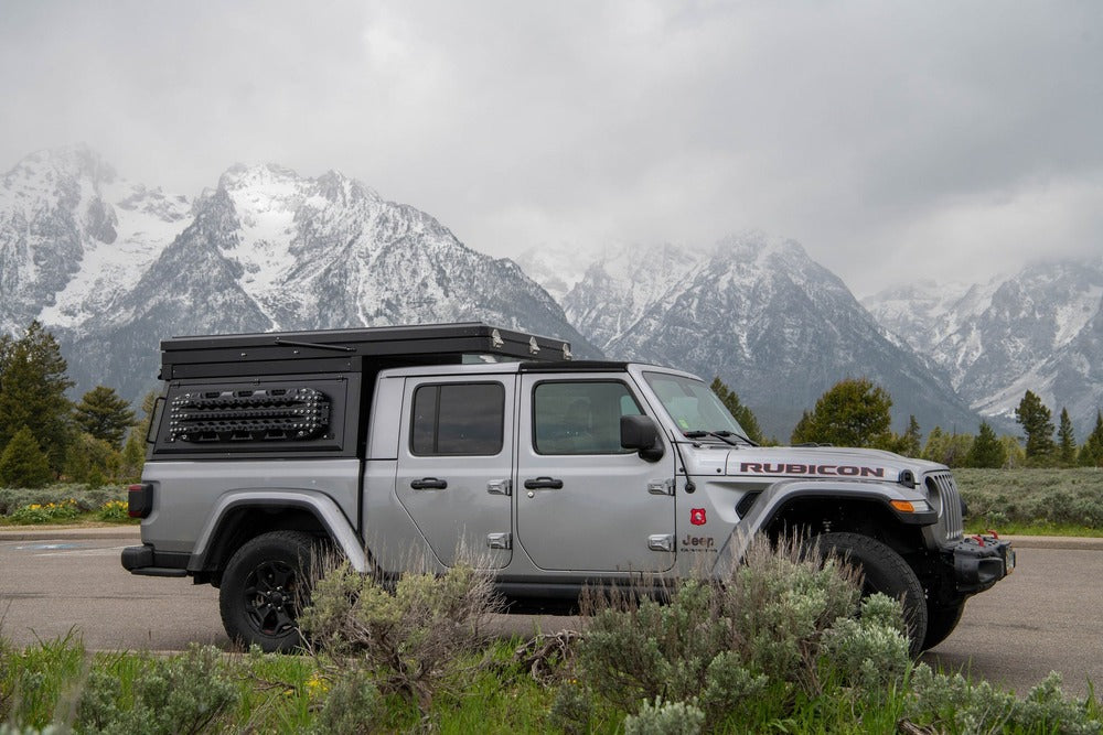 Side View Of The GAIA Campers Jeep Gladiator Camper