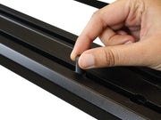 Slimline 3 dual T-slot channel with staggered insertion points