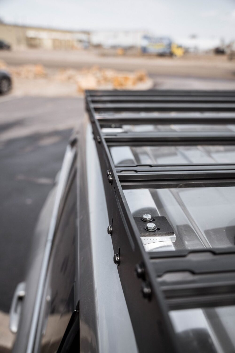 Prinsu Roof Rack Lexus LX600 Close Up View