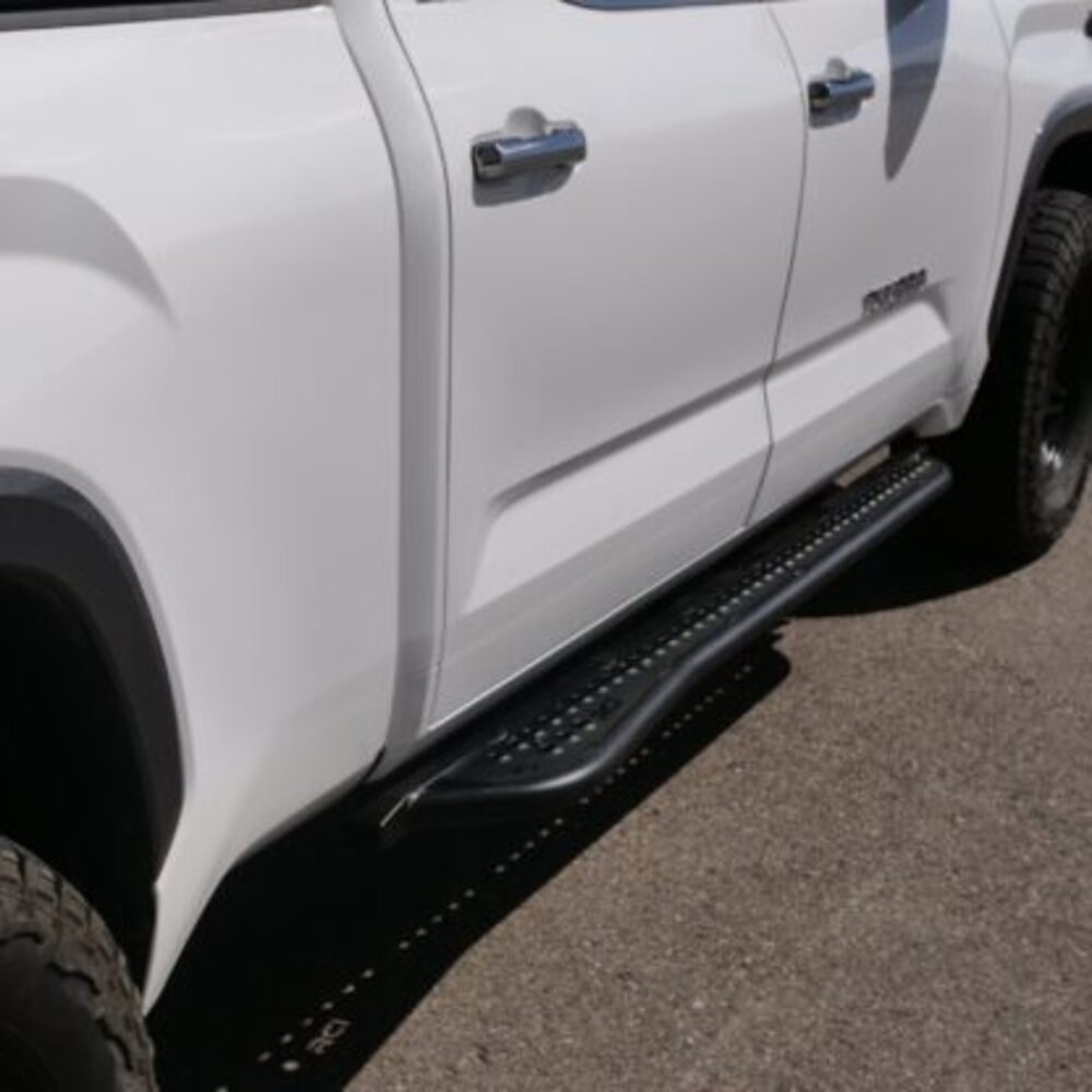 RCI Toyota Tundra Rock Sliders With Step Plate