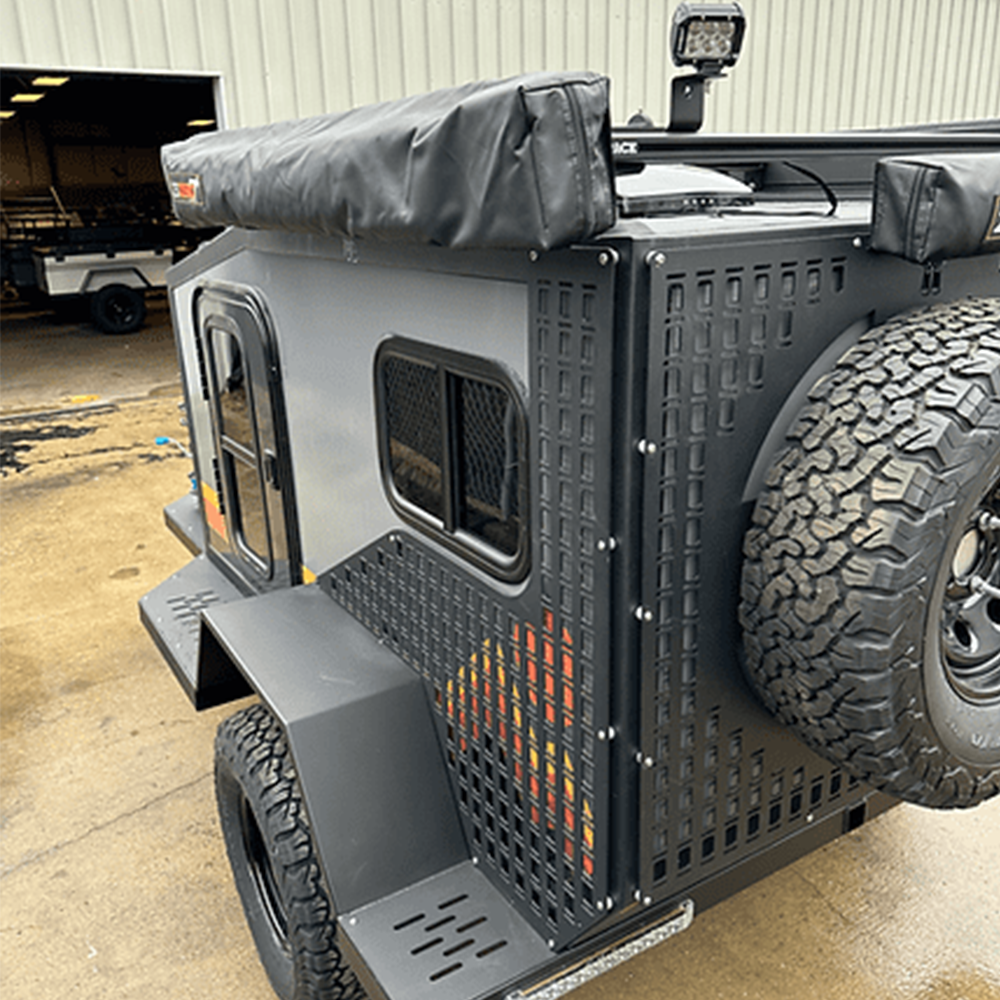 Rustic Mountain Overland Yakka 60 trailer back view