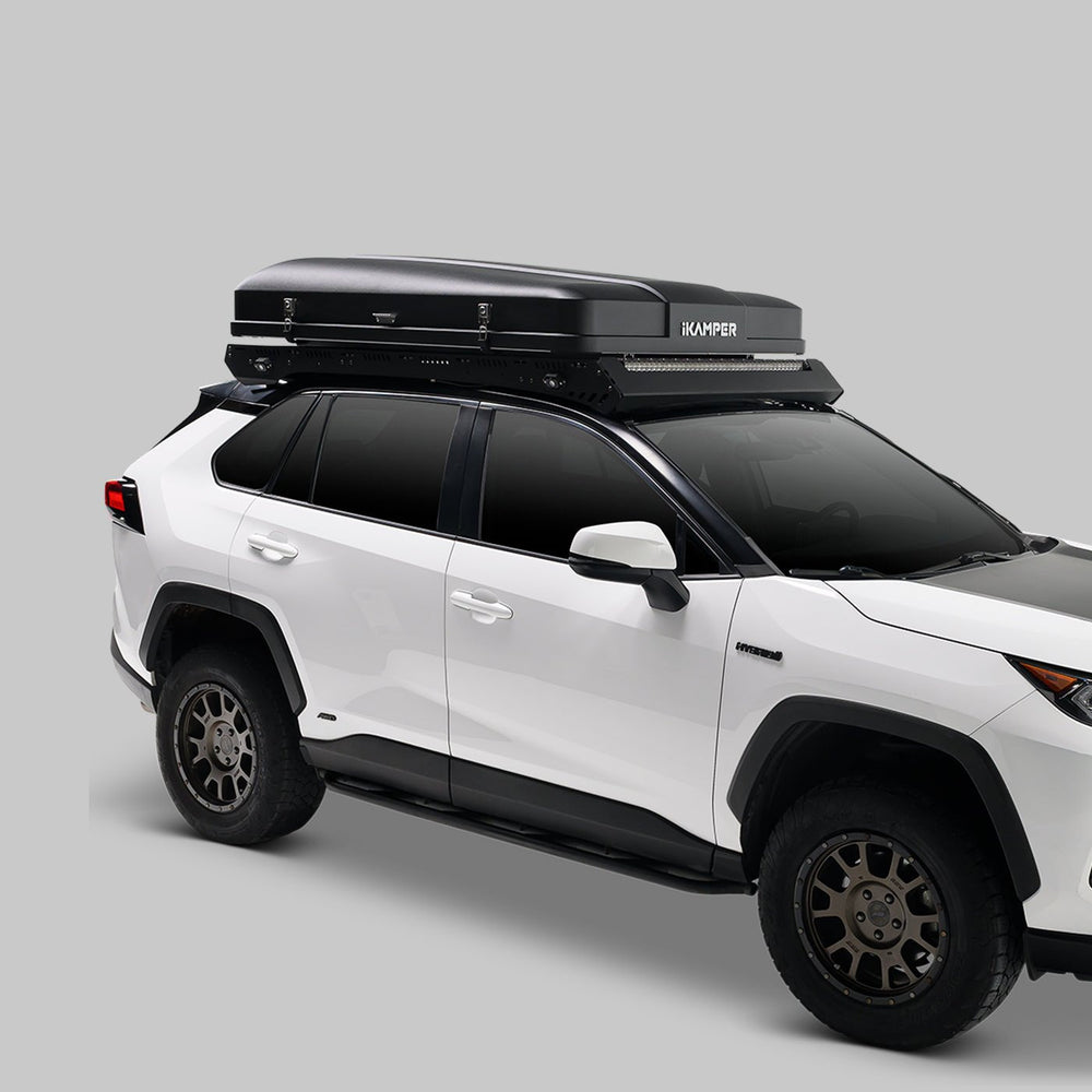 iKamper Skycamp 4.0 Trio HC telescoping ladder deployed