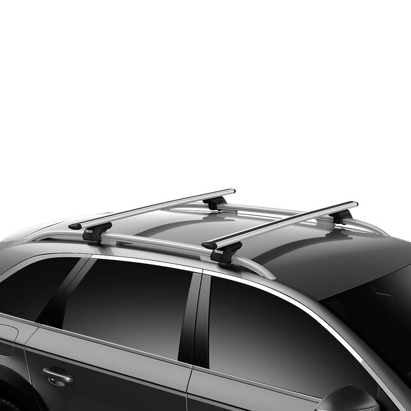 Thule Cross Bars Mounted On Subaru Outback