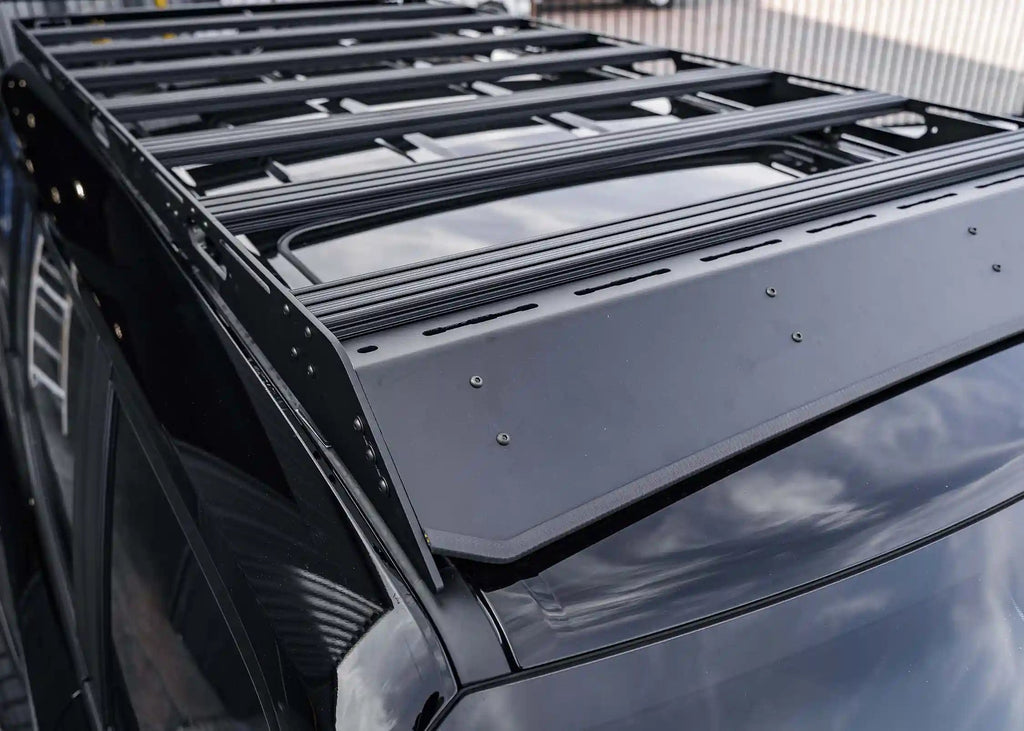 Close up of adjustable front fairing on DRIFTR LC250 Toyota Land Cruiser roof rack