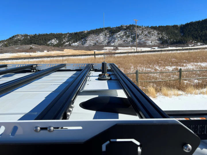 Image showing the cross bars of the platform roof rack by upTOP Overland