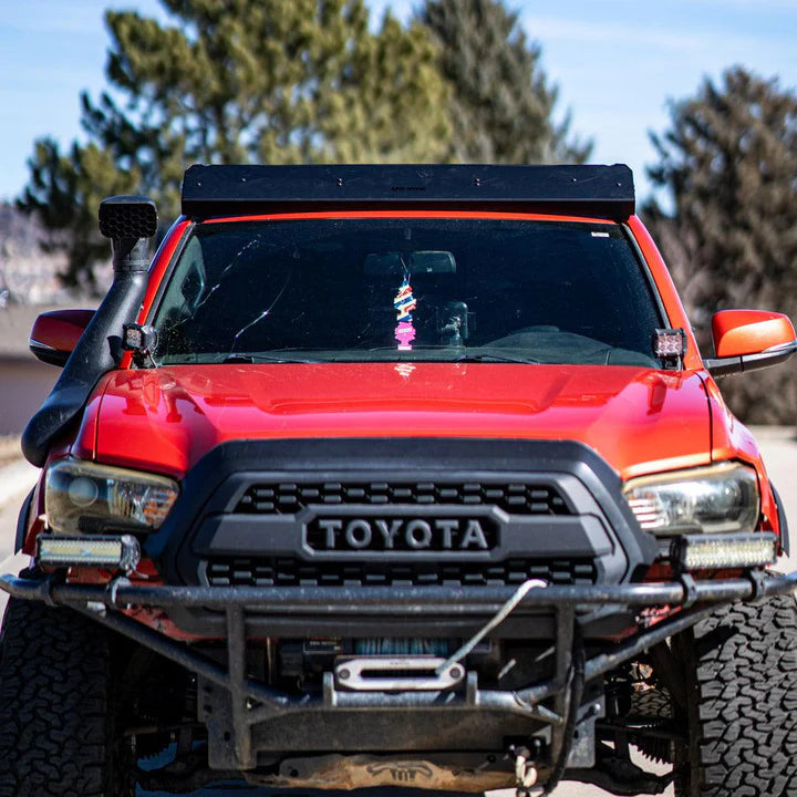 Front view of the Tacoma with the uptop overland kilo roof rack mounted