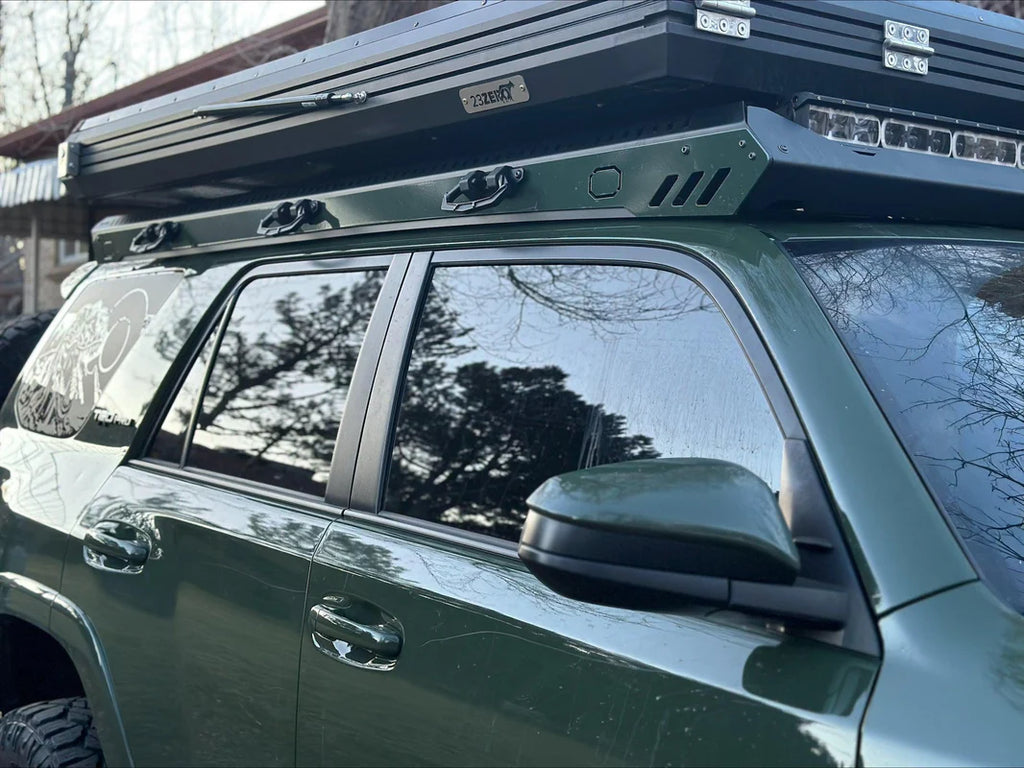 Image showing the side view of the upTop Overland zulu Platform roof rack