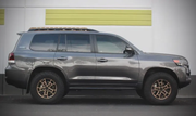 Side View Of The Westcott Designs Land Cruiser 200 Roof Rack Basket