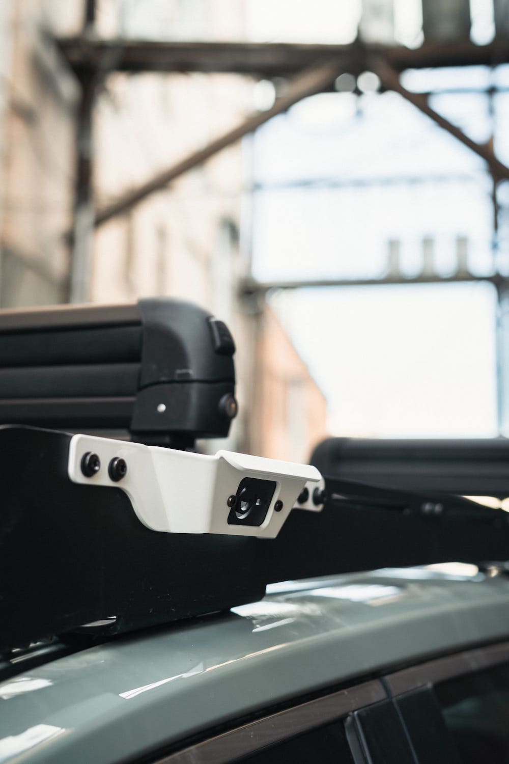 white Prinsu Ridgeline Handles