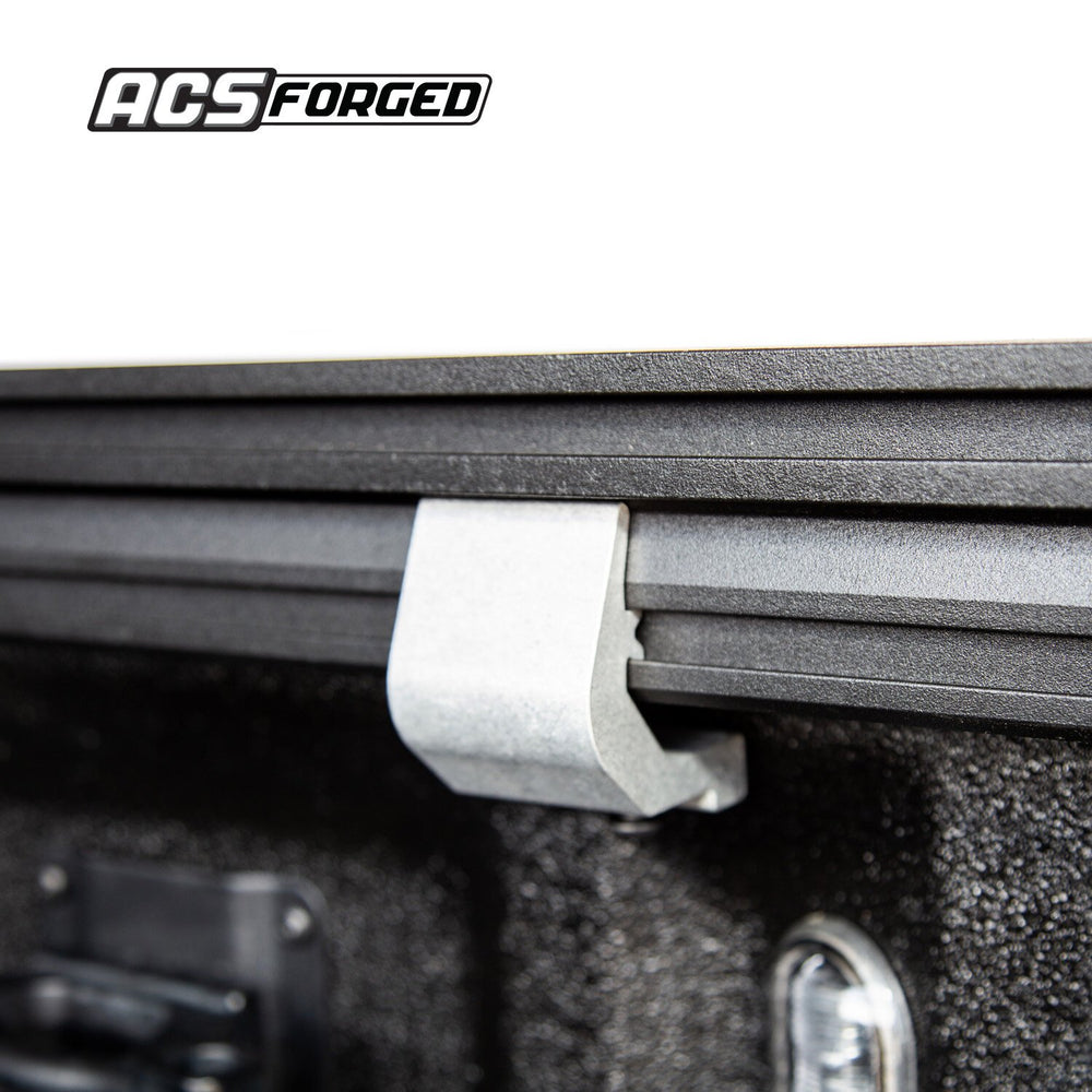 clamping system of the leitner designs active cargo system for tundra and tacoma
