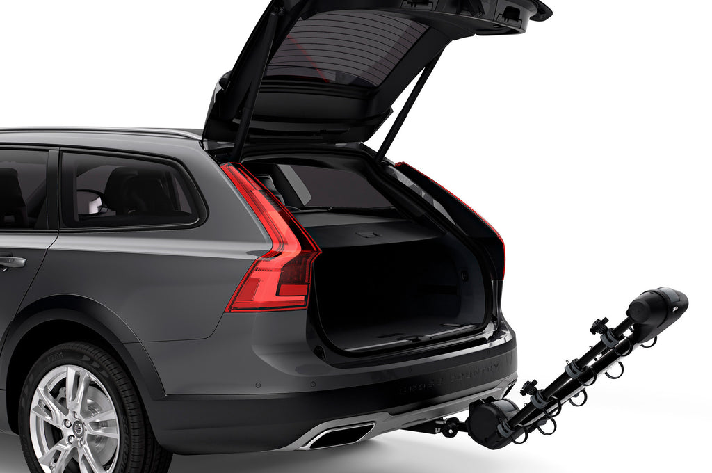 Apex XT 4 - Hitch Bike Rack - by Thule with trunk open