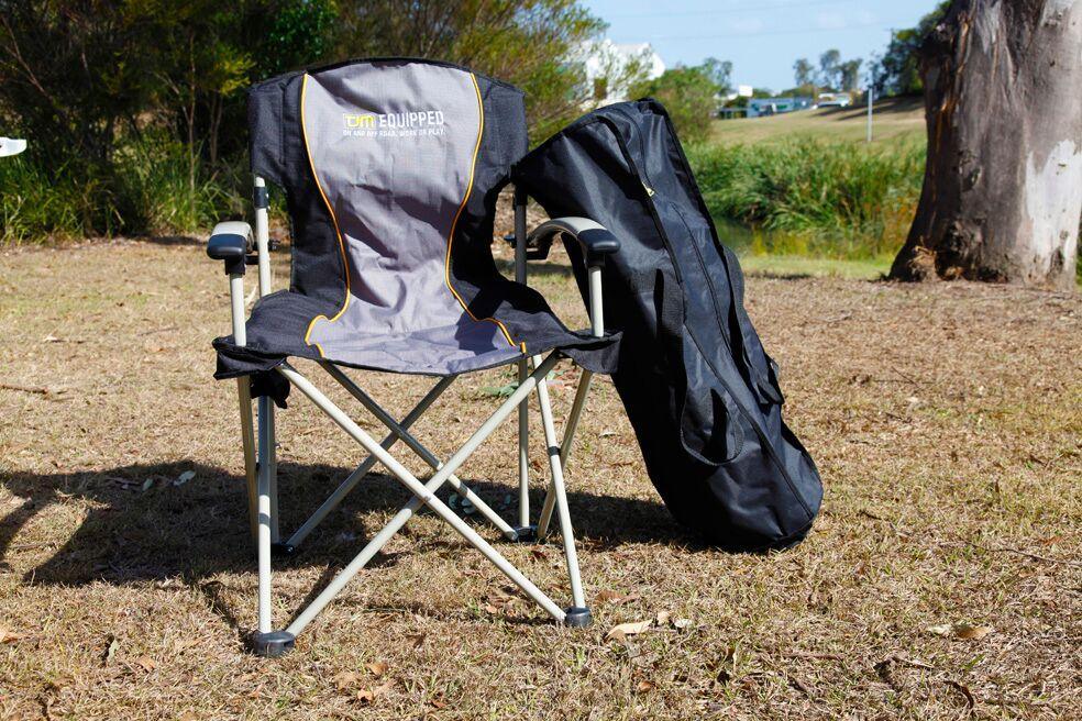 tom camping chair and carrying case