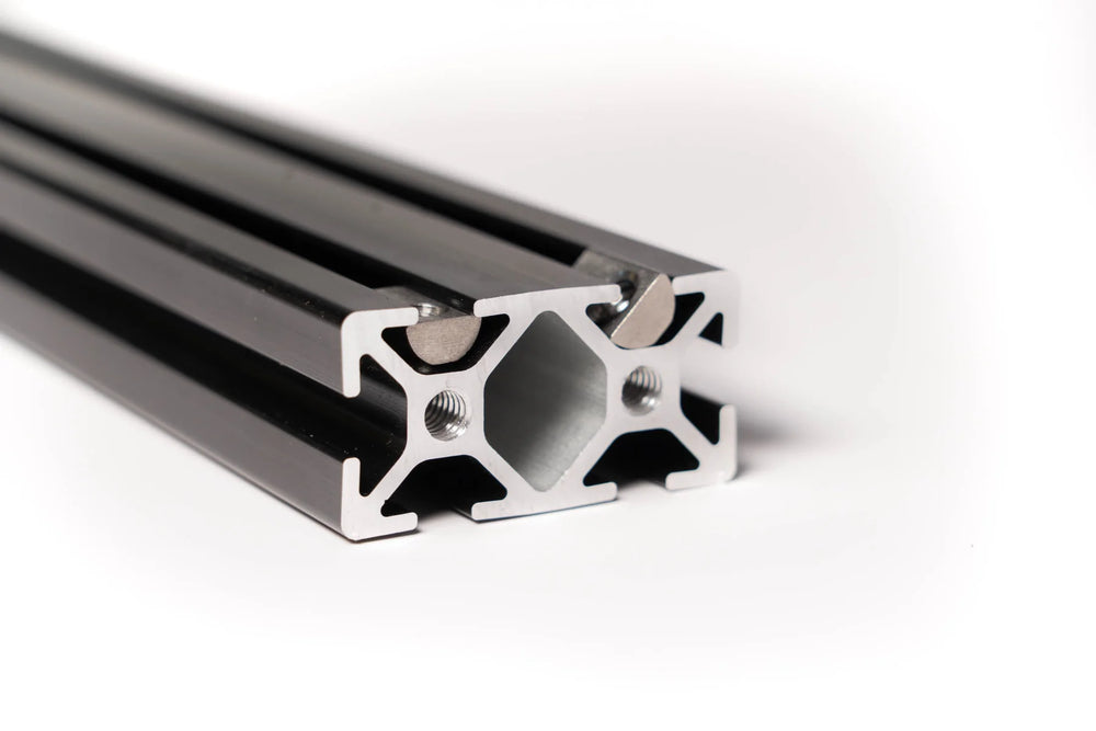 Durable and lightweight crossbar