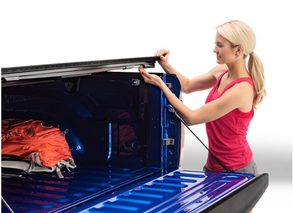 BAK Industries BAKFlip MX4 Truck Bed Cover 1500 Classic