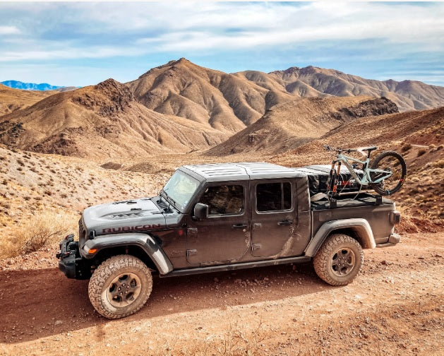 Jeep Gladiator with BillieBars in desert