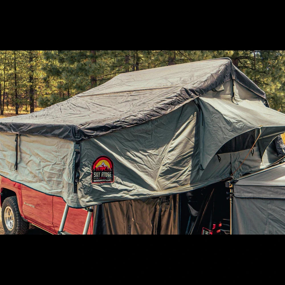 Body Armor 4x4 Sky Ridge Pike 3-Person Roof Top Tent