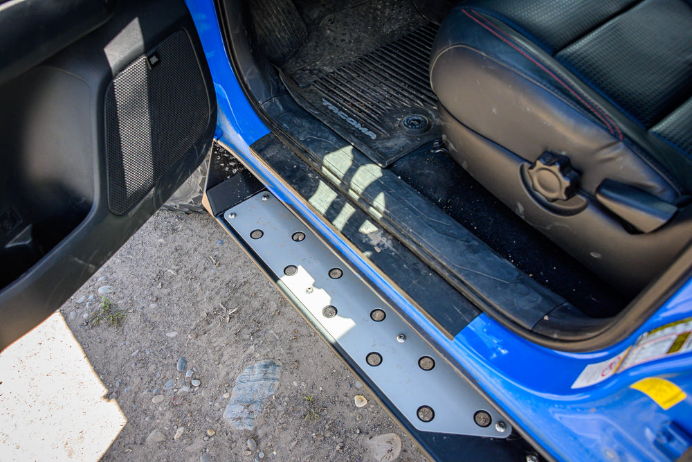 Full Step Coverage offered by CBI Offroad Fab Side Steps for Toyota Tacoma