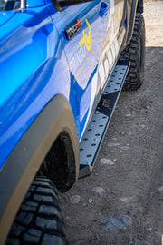 Installed sample of Side Steps for Toyota Tacoma CBI Offroad Fab