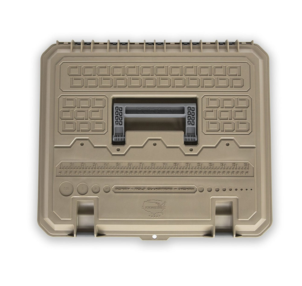 DECKED D-Box