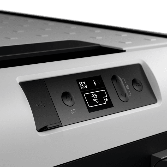 Stylish User Interface of Dometic Powered Cooler CFX3 25L