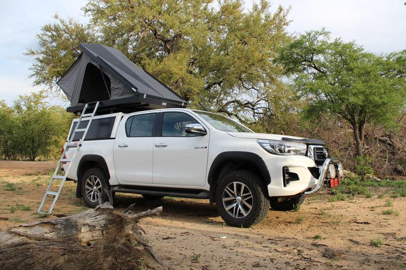 Eezi Awn Blade Roof Top Tent ENTRANCE VIEW