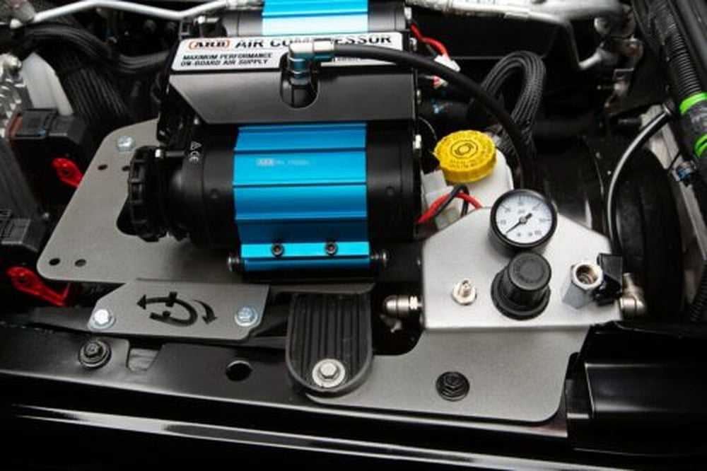 Up Down Air 22-7810 With Air Compressor Installed