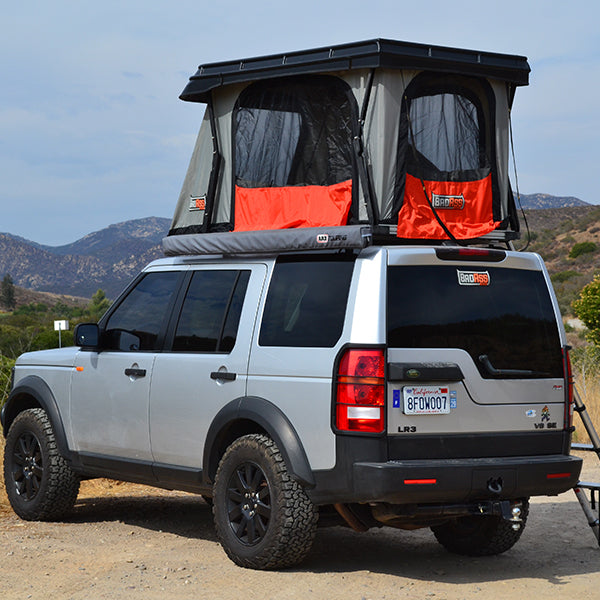 the Bad Ass Convoy hard top tent for land rover lr3 lr4